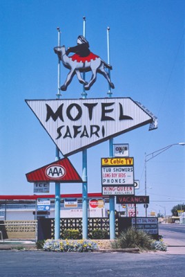Motel Safari Sign in Tucumcari, New Mexico